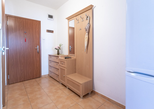 Na predaj 3-izbový byt v Bratislave-Podunajské Biskupice