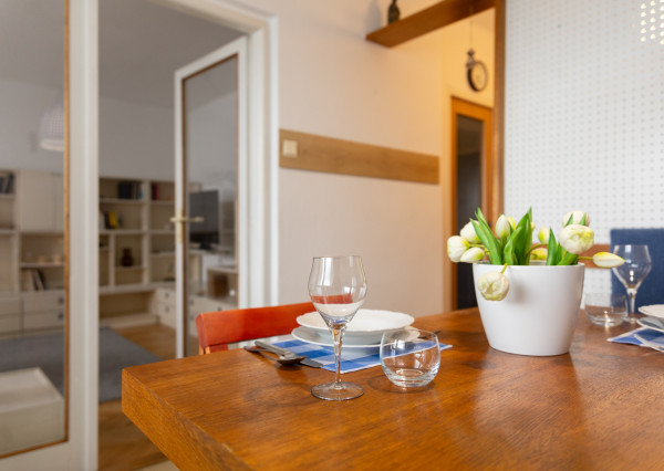 Na predaj štýlový 3-izbový byt v centre Starej Turej