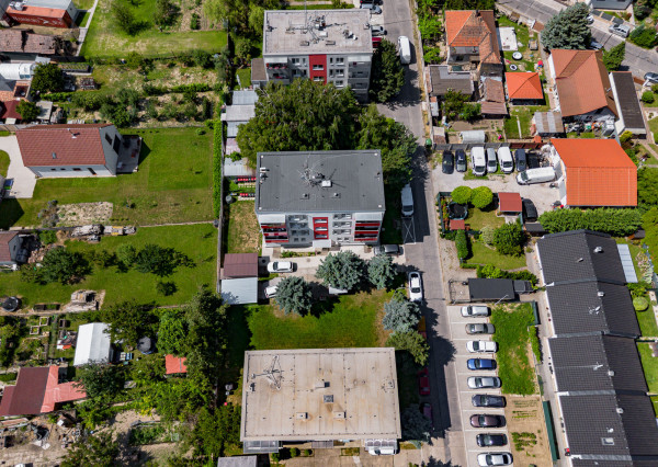 Na predaj kompletne zariadený 3,5-izbový byt v Dolnej Strede