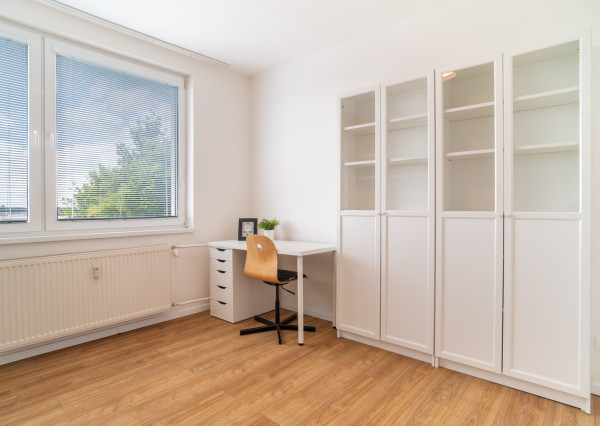 Na prenájom pekný 3-izbový byt v centre mesta Malacky