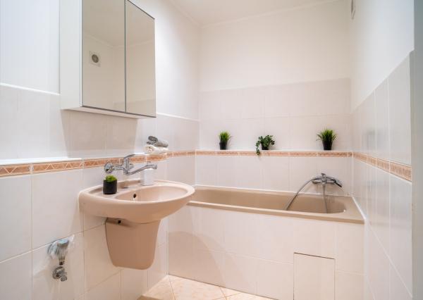 Na prenájom pekný 3-izbový byt v centre mesta Malacky