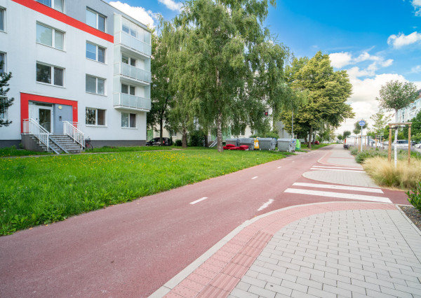 Na prenájom pekný 3-izbový byt v centre mesta Malacky