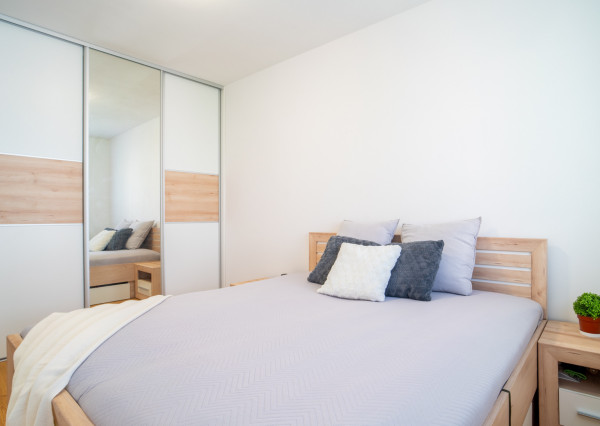 Na predaj atraktívny 2-izbový byt vo Vrábloch - Žitava