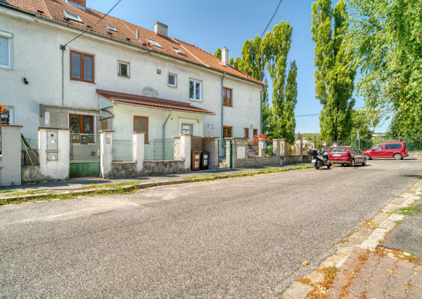 Na predaj 6-izbový byt