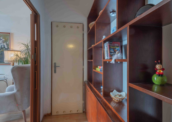 REZERVOVANÝ: Na predaj priestranný 2-izbový byt v Starej Ľubovni