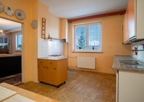 Na predaj 7-izbový rodinný dom v Studienke s investičným potenciálom