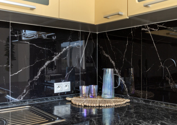 Na predaj čiastočne zariadený 3-izbový byt v Kálnici