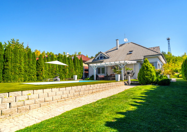 Na predaj 6-izbový rodinný v Zamarovciach