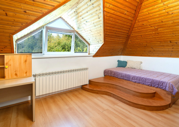 Na predaj 6-izbový rodinný v Zamarovciach