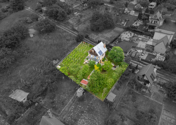 VÝRAZNÁ ZĽAVA: Na predaj záhradná chata s výhľadom na golfové ihrisko v Skalici