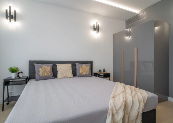 Na prenájom štýlový 3-izbový byt v SKYPARK RESIDENCE s panoramatickým výhľadom