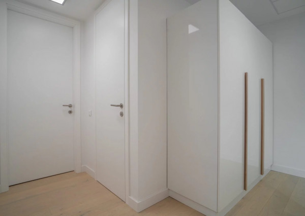 Na prenájom štýlový 3-izbový byt v SKYPARK RESIDENCE s panoramatickým výhľadom