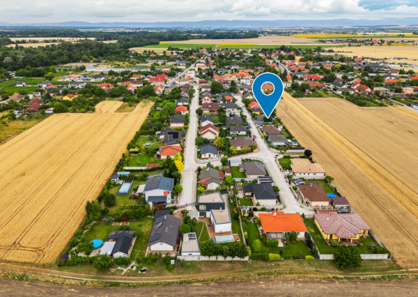 Na predaj 4-izbový rodinný dom v obci Hrubý Šúr