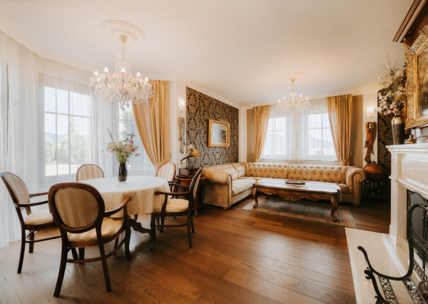 Na predaj nadštandardný rodinný dom s bazénom, Soblahov