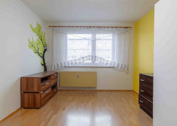 Na predaj 3-izbový byt s potenciálom v tichej lokalite Popradu