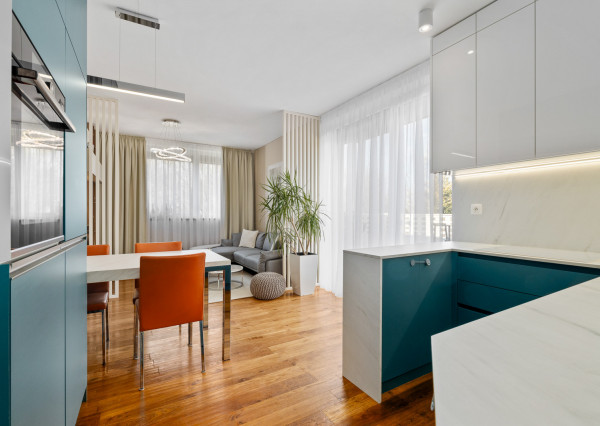 Na prenájom dizajnový 3-izbový byt so 45m2 terasou v Stupave