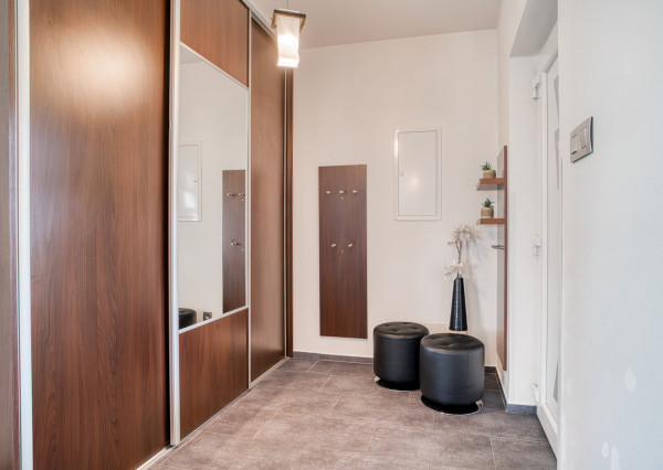 Na predaj rodinný dom s rozľahlým pozemkom v Kostolišti