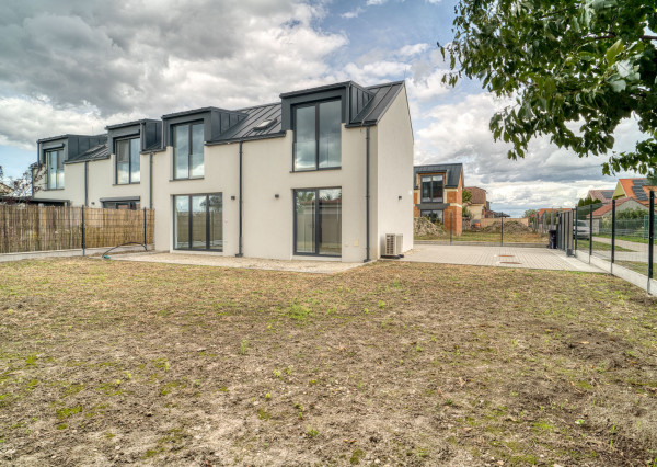 Na predaj 3-izbový rodinný dom pri jazere Nové Košariská