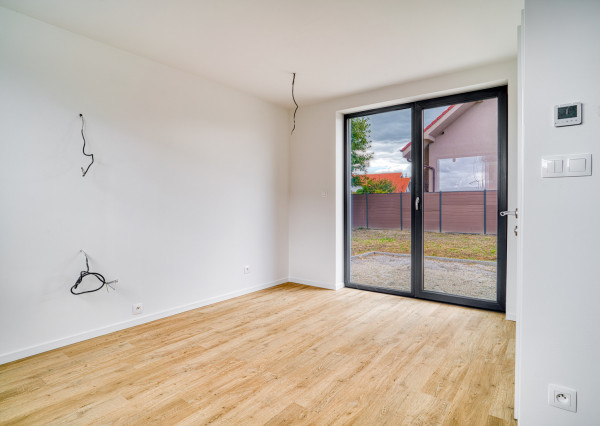 Na predaj 3-izbový rodinný dom pri jazere Nové Košariská