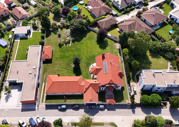 Na predaj 6-izbové rodinné sídlo v Šamoríne