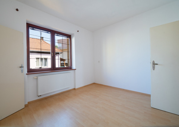 Na predaj rodinný dom s pozemkom a investičným potenciálom v Trenčíne