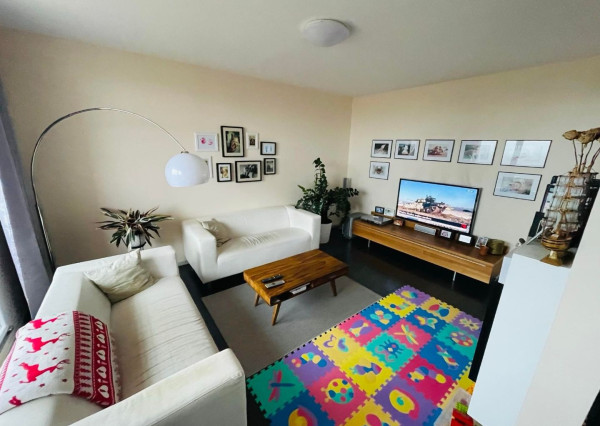 Na prenájom krásny veľký 3i byt Bánovce n/B/Dubnička s loggiou,pivnicou