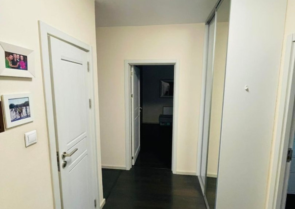 Na prenájom krásny veľký 3i byt Bánovce n/B/Dubnička s loggiou,pivnicou