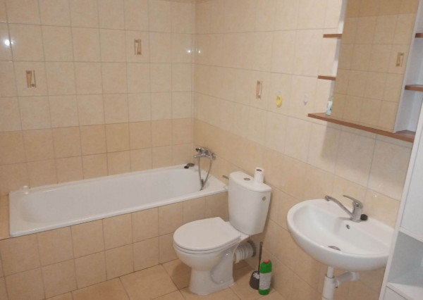 Rezervované ...Exkluzívne na prenájom 1 izb. byt  s balkónom - v obci Timoradza