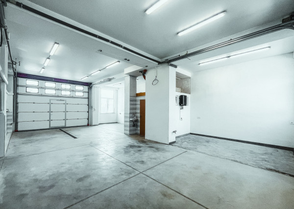 Na prenájom priestor v Turanoch