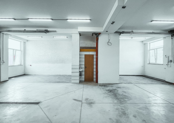 Na prenájom priestor v Turanoch