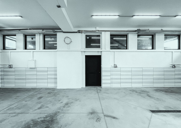 Na prenájom priestor v Turanoch