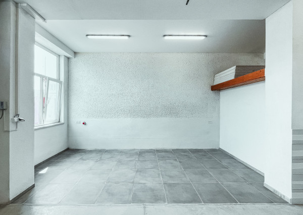 Na prenájom priestor v Turanoch