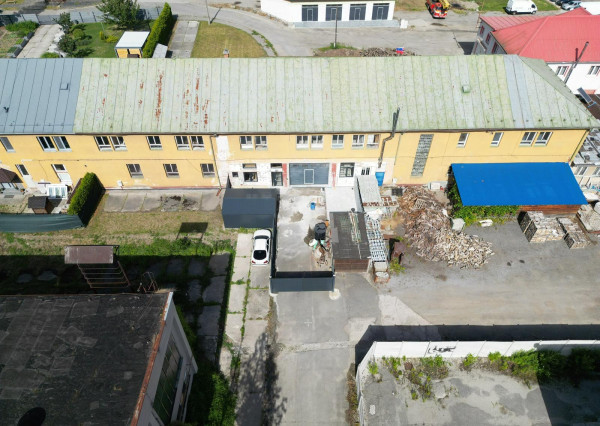 Na prenájom priestor v Turanoch