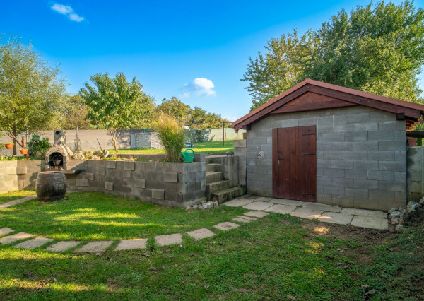 Na predaj 4-izbový rodinný dom s krásnym výhľadom pri vodnej nádrži Suchá nad Parnou