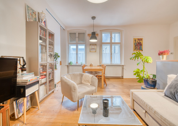 Na prenájom štýlový 2,5-izbový byt na Palisádach v Bratislave