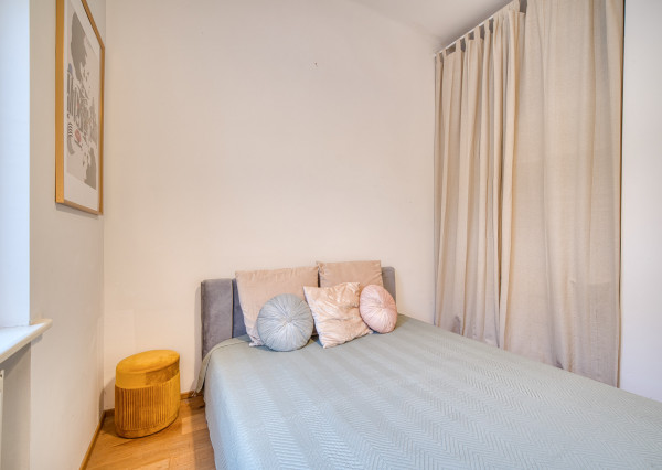 Na prenájom štýlový 2,5-izbový byt na Palisádach v Bratislave