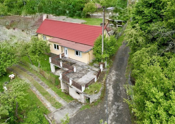 Exkluzívne na predaj 3i RD Šípkov , poz. 587m2