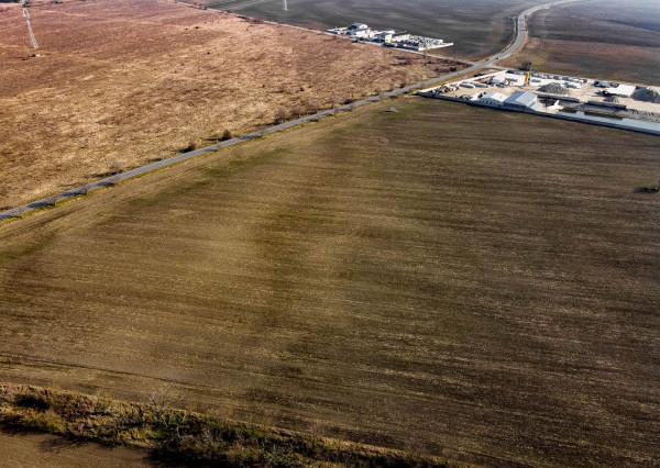 Predaj priemyselného pozemku v obci Mierovo