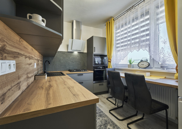 Na predaj zrekonštruovaný 3-izbový byt v Poprade