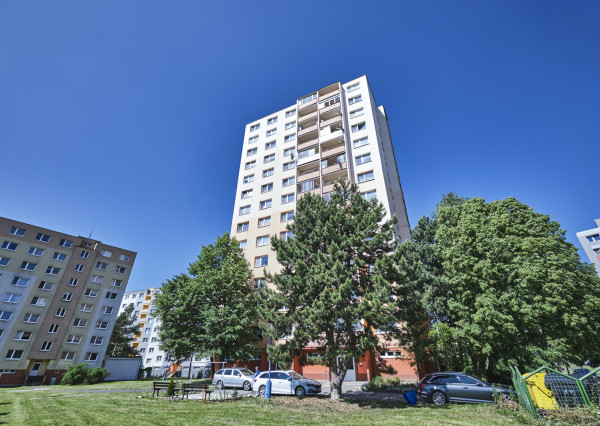 Na predaj zrekonštruovaný 3-izbový byt v Poprade