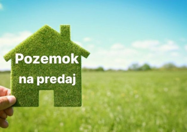 Exkluzívne iba u nás predaj pozemku v Uhrovci- 738m2