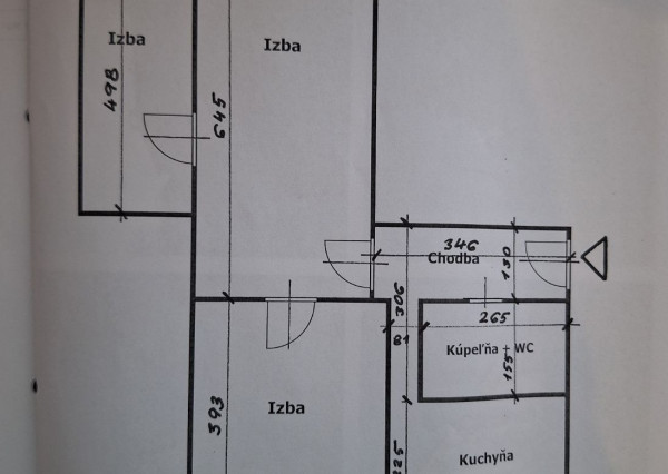 Bánovce nad Bebravou 2 izbový byt v tehlovom bytovom dome blízko centra mesta
