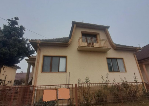 NOVÁ CENA.....Rodinný dom v tichej časti vo vyhľadávanej lokalite v meste Bánovce n/B