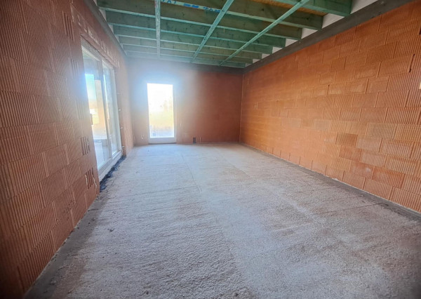 Lukratívna ponuka novostavba v Uhrovci , poz. 527m2