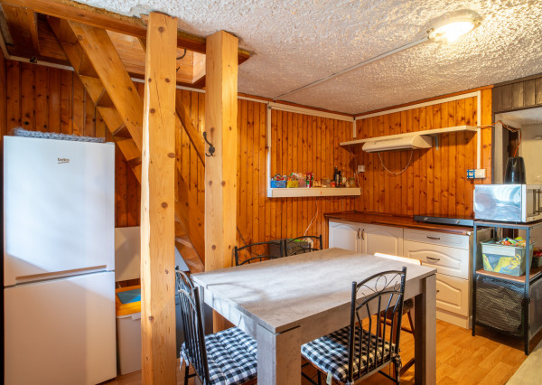 Na predaj samostatne stojaca chata v obci Kuchyňa