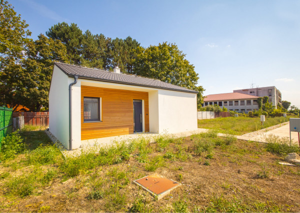 Na predaj rekreačná chata s priestranným pozemkom v obci Blahová