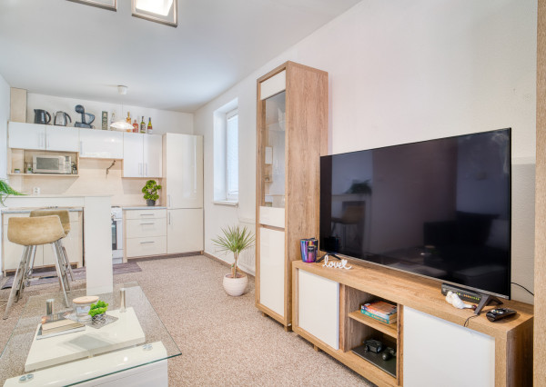 Na predaj čiastočne vybavený 3-izbový byt v Dunajskej Strede