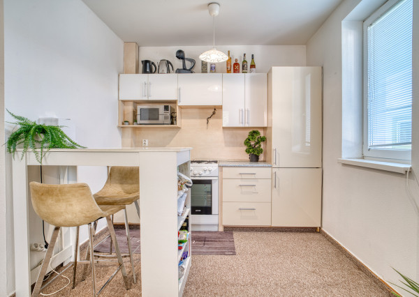 Na predaj čiastočne vybavený 3-izbový byt v Dunajskej Strede