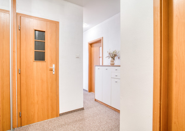 Na predaj čiastočne vybavený 3-izbový byt v Dunajskej Strede