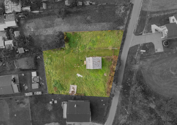 Exkluzívne iba u nás na predaj stavebný pozemok 1251m2 , Brezolupy